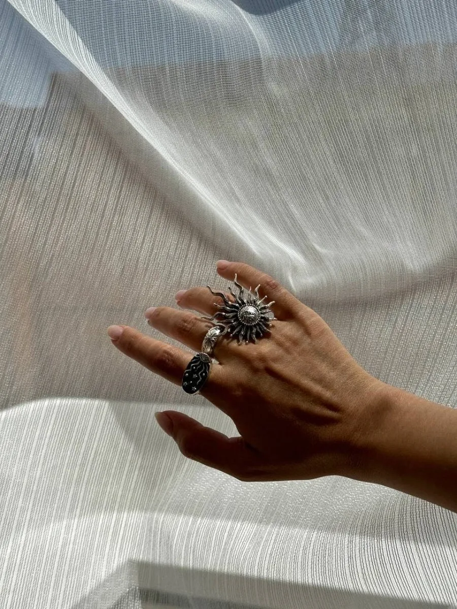 Signet Ring "Nova"